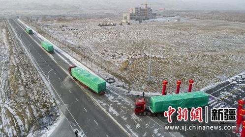 新疆精河县到哈萨克斯坦国际货运道路运行首发